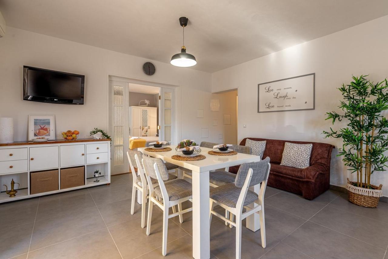 Apartment Bo&Dy With Private Pool Rogoznica (Sibenik-Knin) Exterior foto