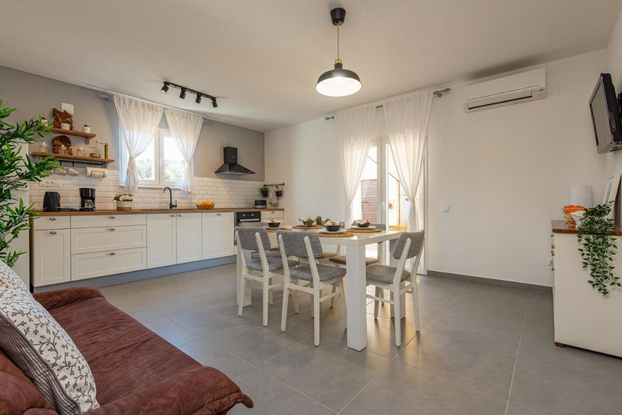 Apartment Bo&Dy With Private Pool Rogoznica (Sibenik-Knin) Exterior foto